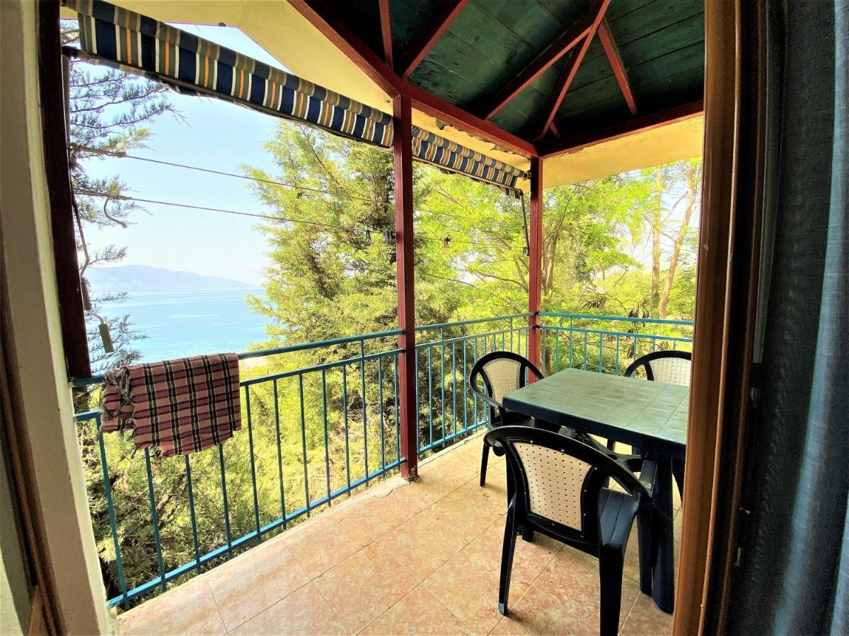 Ramo'S Cozy Beachside Haven With Panoramic Views - 1St Влёра Экстерьер фото