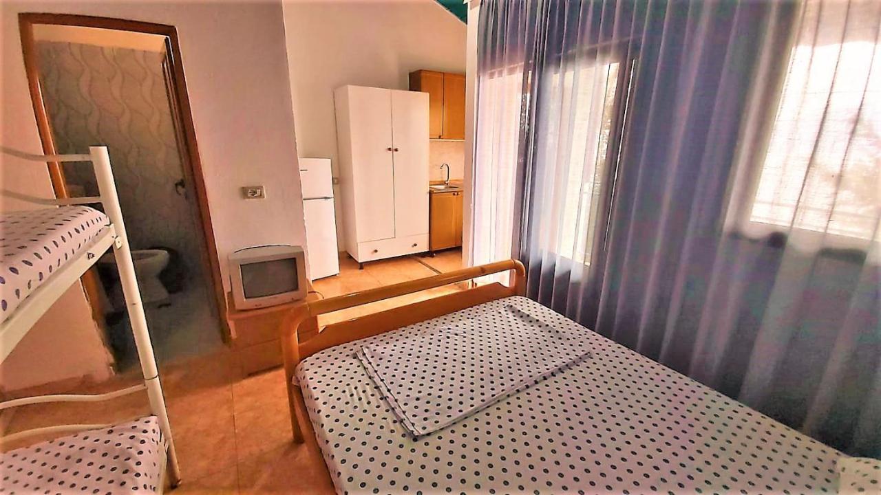 Ramo'S Cozy Beachside Haven With Panoramic Views - 1St Влёра Экстерьер фото